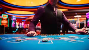 Antarmuka aplikasi natuna 4d dengan meja live-dealer